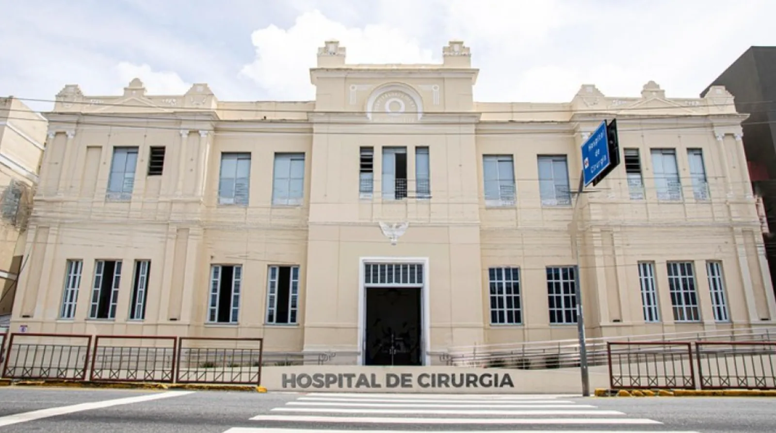 Fachada do Hospital de Cirurgia, da Fundação de Beneficência Hospital de Cirurgia, em Aracaju